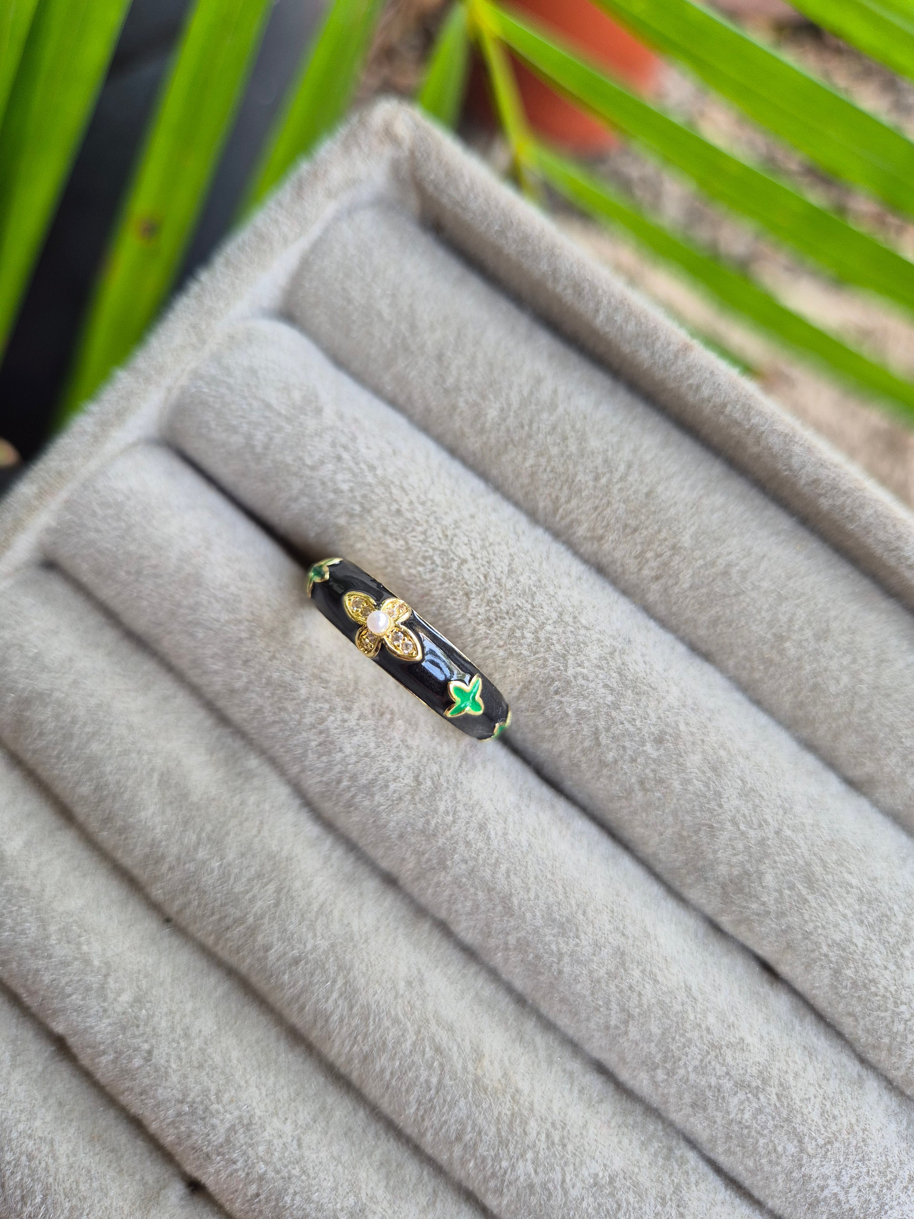 Enamel ring (adjustable)