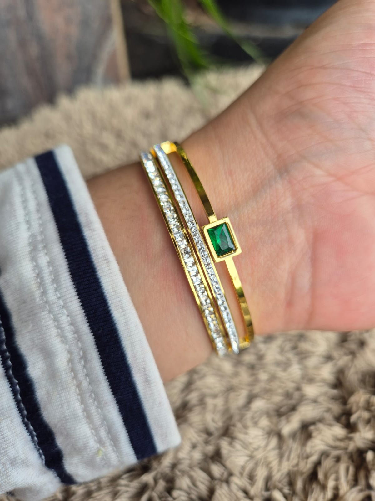 Green stone bb02