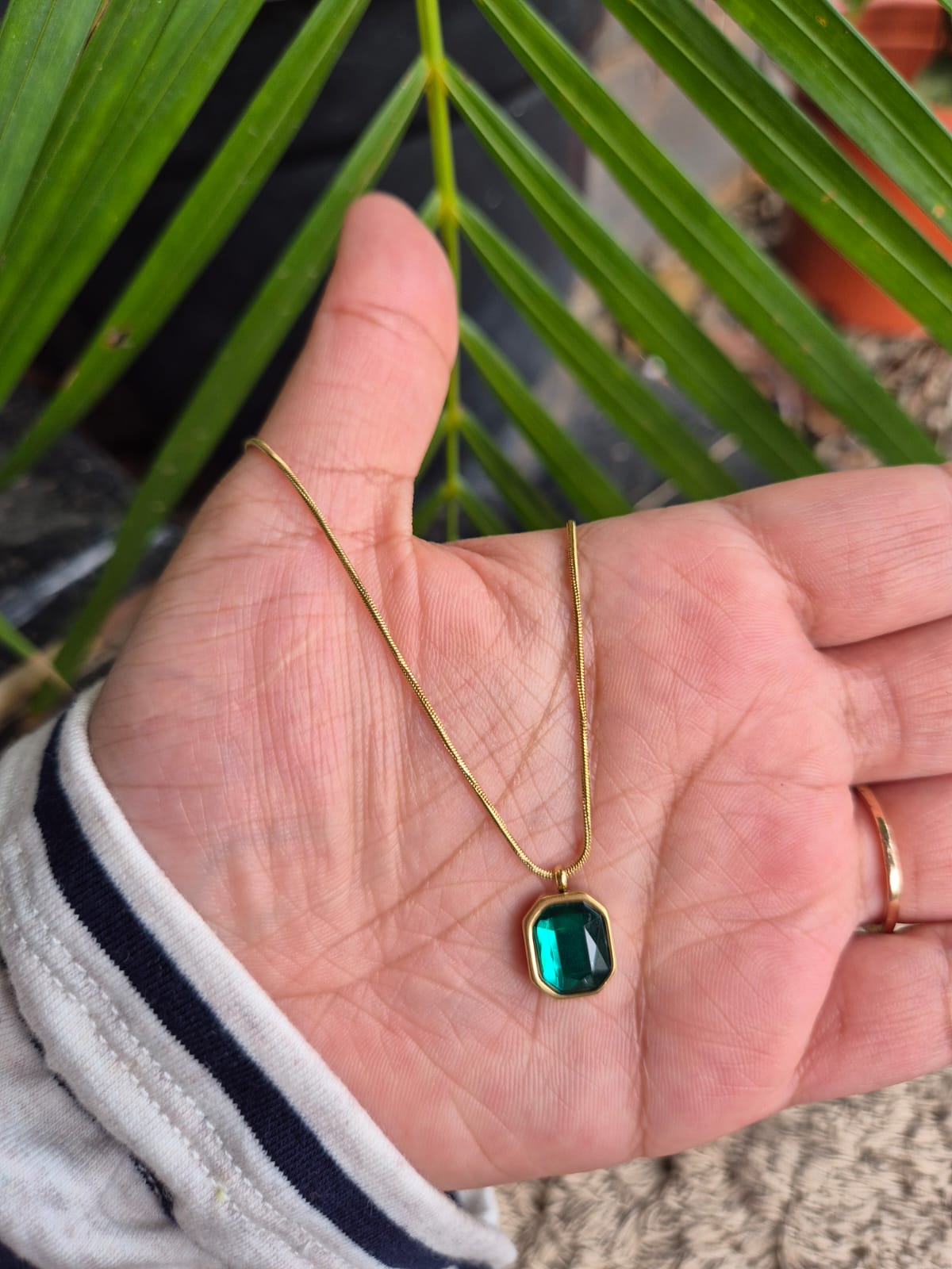 Emerald ch01